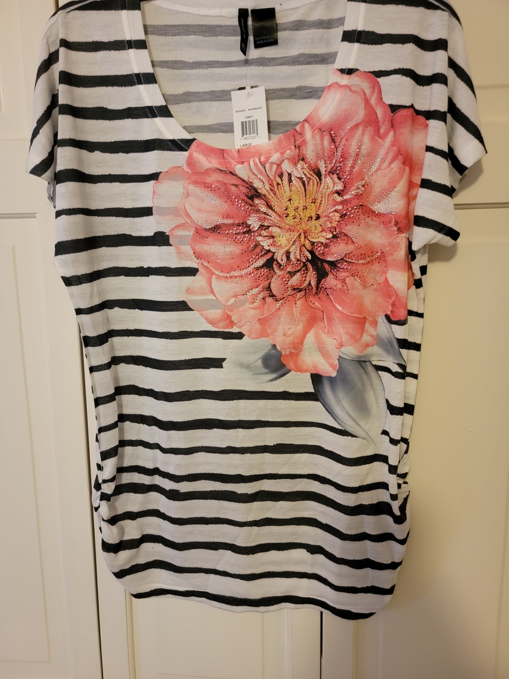 new directions Black & White Striped Scoop Neck Tee with Pink Floral Accent S L